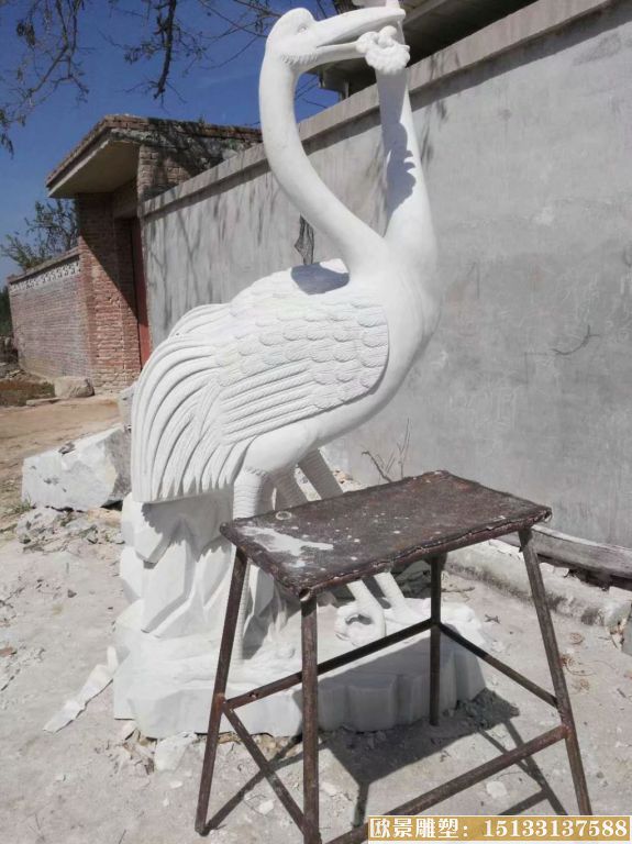 汉白玉仙鹤雕塑，石雕动物雕塑加工
